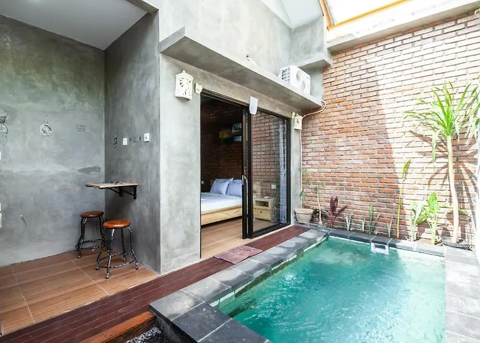 The Backyard Living 别墅